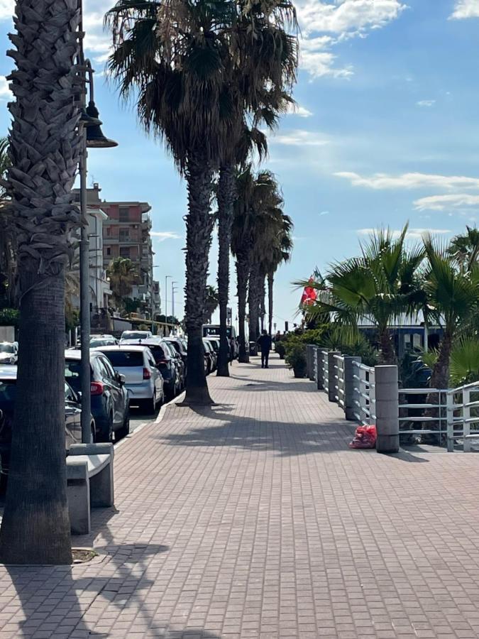 Ferienwohnung Casa Aiga Marina Ventimiglia Exterior foto