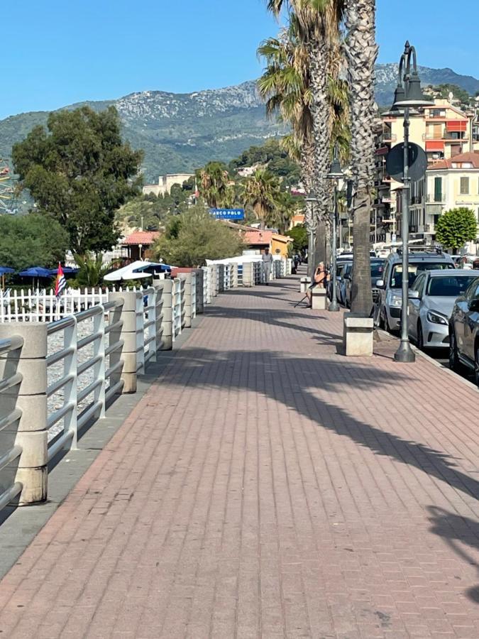 Ferienwohnung Casa Aiga Marina Ventimiglia Exterior foto
